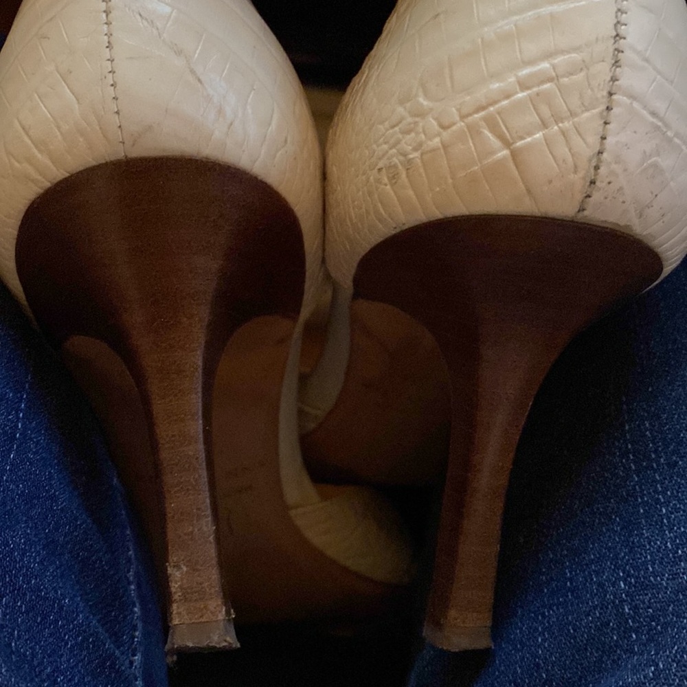 Ann Taylor Crocodile Embossed Peep Toe High Heel Size 7.5 - Picture 7 of 8